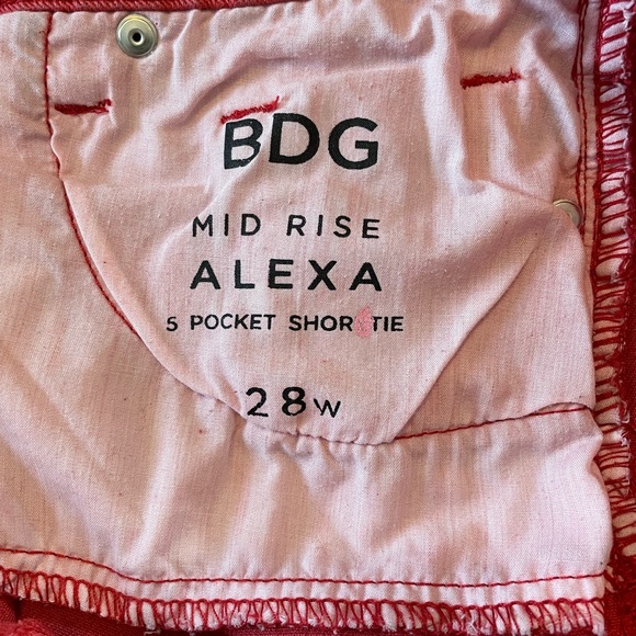 BDG Mid Rise Alexa 5 Pocket Shortie Red 28W - Picture 5 of 5